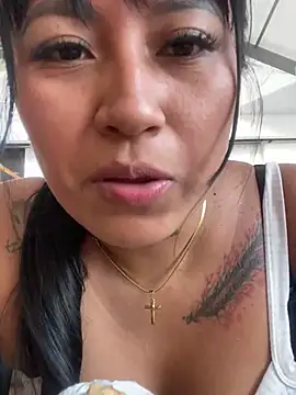 Snapshot of luisa16xxx chatting on December 2024 09:51:02 PM luisa16xxx online show from December 2024 09:51:02 PM