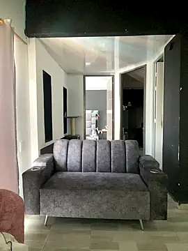 Snapshot of luisa16xxx chatting on October 2025 07:48:02 PM luisa16xxx online show from October 2025 07:48:02 PM