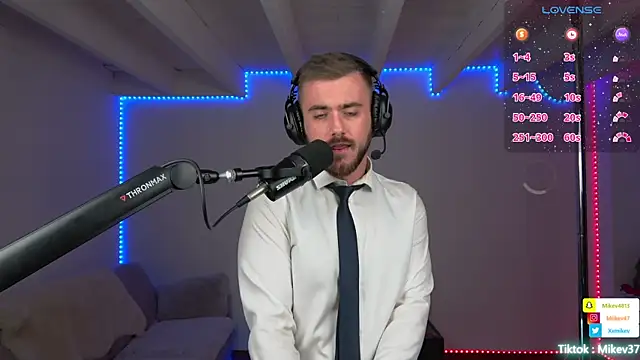 Mikev online show from March 2025 07:10:02 PM