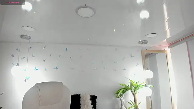  Antonnela  online show from March 2026 02:44:01 PM