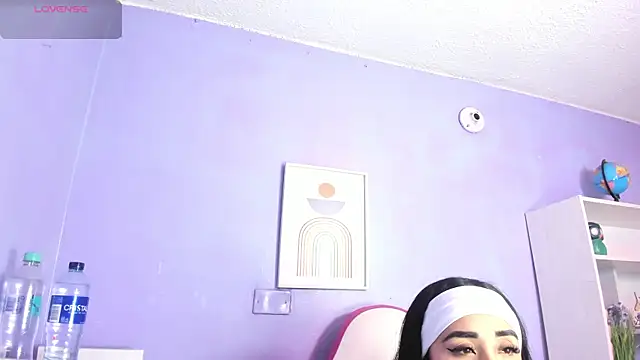 Snapshot of kaory_azumi chatting on September 2025 07:36:02 PM kaory azumi online show from September 2025 07:36:02 PM