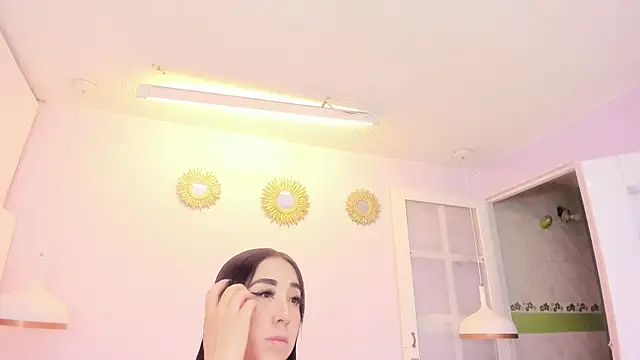 Snapshot of kaory_azumi chatting on October 2025 06:30:01 PM kaory azumi online show from October 2025 06:30:01 PM