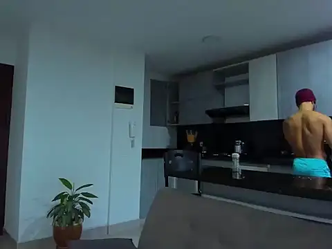 Alexander Martines online show from September 2025 10:54:01 PM