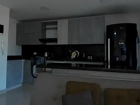 Alexander Martines online show from October 2025 09:56:01 PM