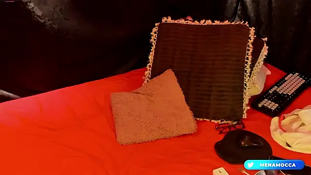 MiaKnox online show from February 2026 12:07:01 AM