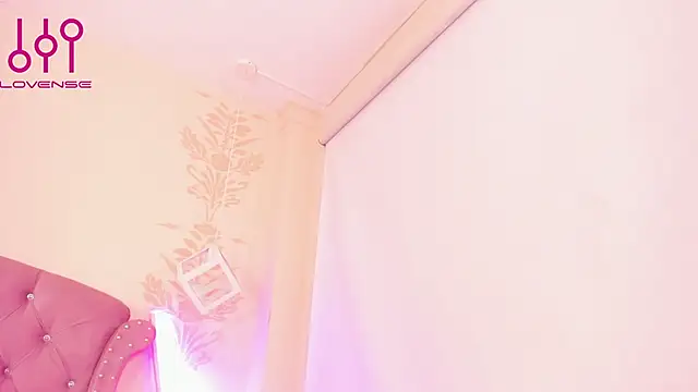 DaphneLloyd online show from September 2025 02:35:02 AM