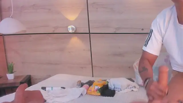 martina touss online show from February 2026 01:10:01 PM