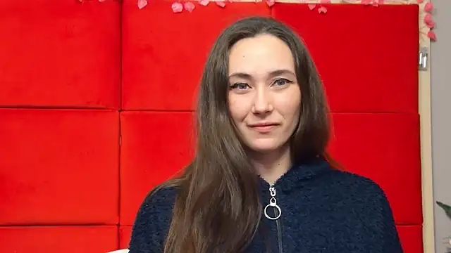 Snapshot of AliceMunro chatting on February 2025 10:43:02 PM AliceMunro online show from February 2025 10:43:02 PM