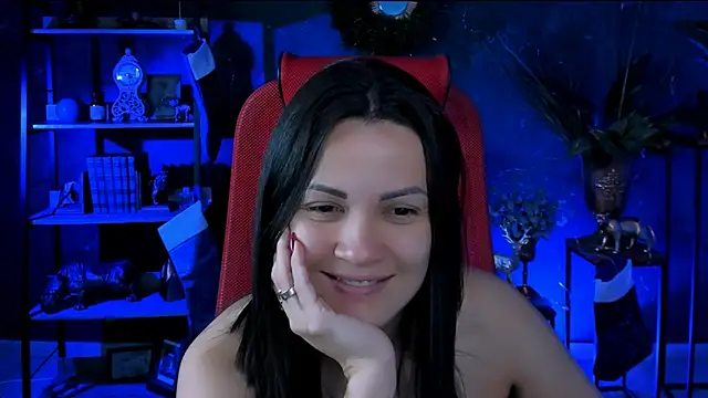 KarolinaRobinson online show from December 2024 06:53:01 PM