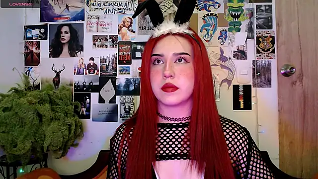 Sunny-hott online show from November 2025 10:42:02 PM