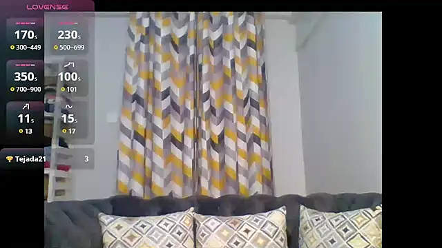 Snapshot of Petite_254 chatting on March 2025 02:26:02 AM Petite 254 online show from March 2025 02:26:02 AM