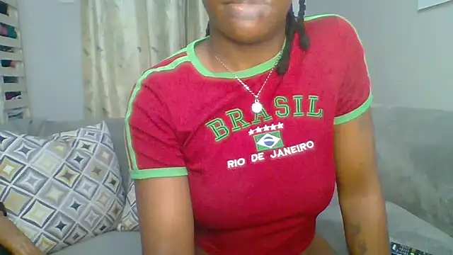 Snapshot of Petite_254 chatting on April 2026 10:29:02 AM Petite 254 online show from April 2026 10:29:02 AM