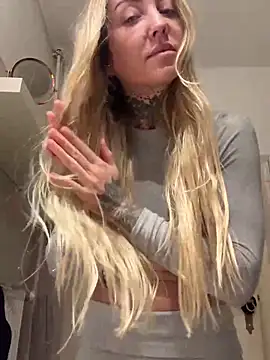 ElenaHaze online show from December 2024 08:09:02 AM