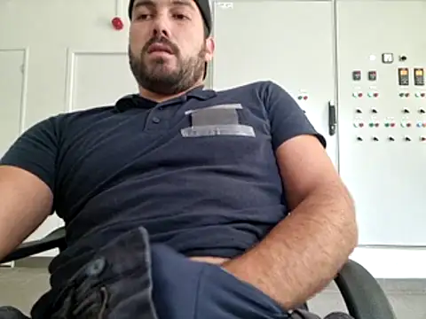 Leonormaldick online show from July 2026 12:19:02 PM