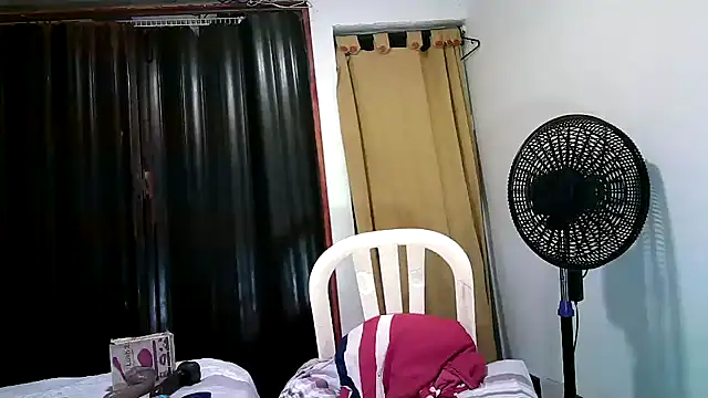 kimmiemm online show from February 2025 03:14:02 AM