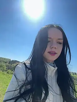 Snapshot of Vanesskaa chatting on April 2026 10:47:02 AM Vanesskaa online show from April 2026 10:47:02 AM
