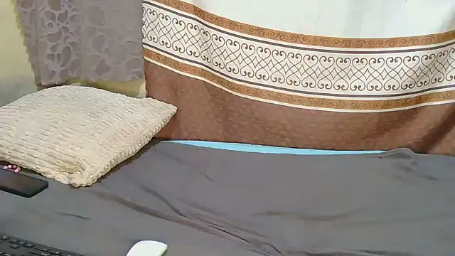 Snapshot of slim_girl02 chatting on July 2026 08:24:02 PM slim girl02 online show from July 2026 08:24:02 PM