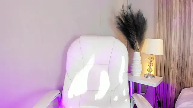 HannaKarson online show from March 2026 11:38:01 AM