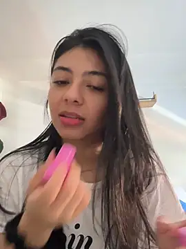 Liissa cute  online show from January 2026 05:49:02 PM