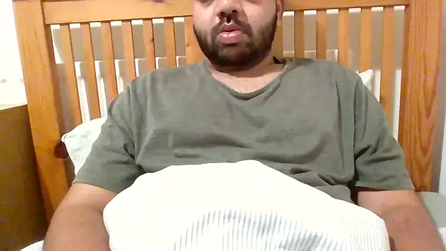 whoreboi98 online show from April 2026 08:42:02 PM