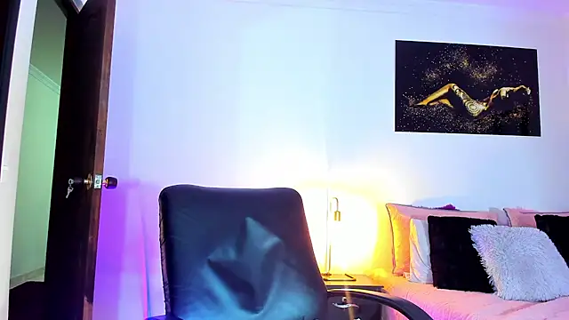 KimberlyBanks2 online show from March 2025 11:38:02 PM