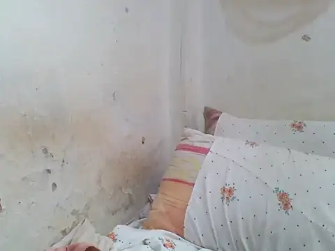 PRETTY-LIA online show from April 2026 07:45:01 AM