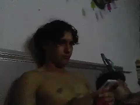 Snapshot of pedrodavid_ chatting on March 2025 03:30:02 AM pedrodavid  online show from March 2025 03:30:02 AM