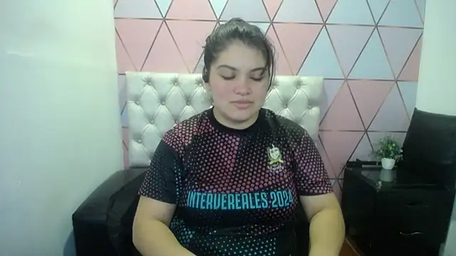 Marinasexxx online show from February 2026 07:15:01 PM