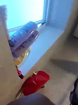 Snapshot of morenindarola chatting on February 2025 07:41:01 PM morenindarola online show from February 2025 07:41:01 PM