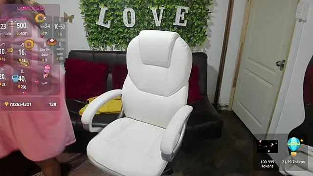 Enma  clark online show from January 2025 07:28:01 AM