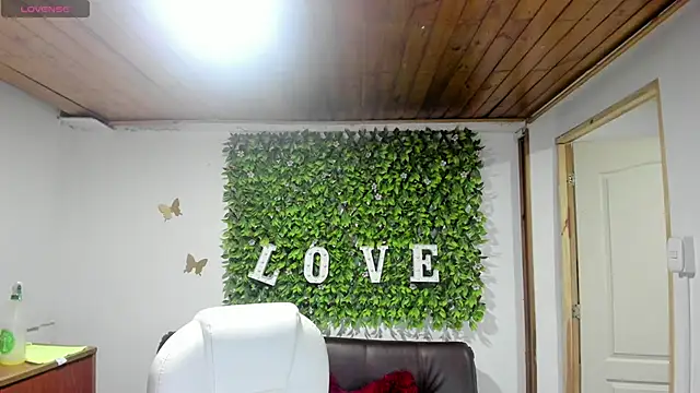 Enma  clark online show from February 2025 07:19:02 PM