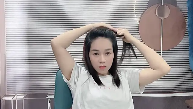 Snapshot of Sherry-asia chatting on June 2026 01:14:01 AM Sherry-asia online show from June 2026 01:14:01 AM