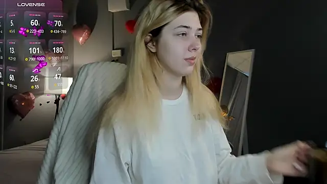 Vanessa Walters online show from March 2025 03:02:01 AM