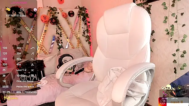 Punkys  online show from October 2025 11:11:01 AM