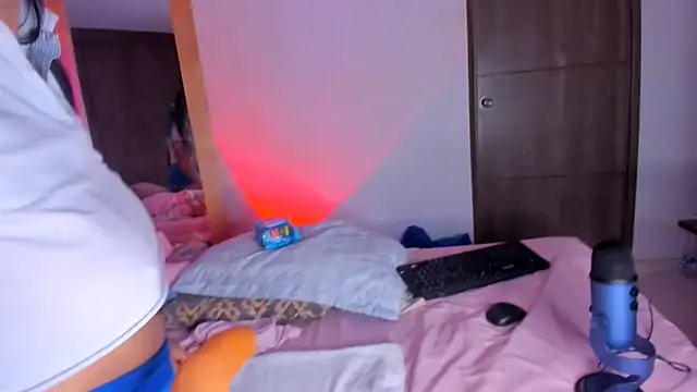 brendaruiz online show from February 2025 09:42:02 AM