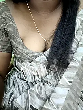 Snapshot of tamil_subha69 chatting on December 2024 02:55:01 AM tamil subha69 online show from December 2024 02:55:01 AM