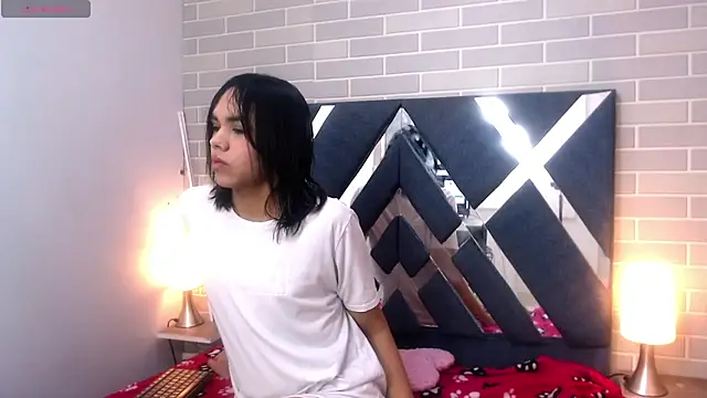 AndreaGil  online show from January 2025 02:19:01 PM