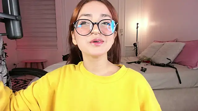 SweetJennaa online show from March 2025 06:13:02 AM