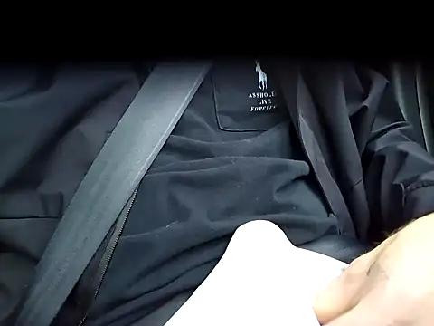 otterlover123 online show from October 2025 02:14:01 PM