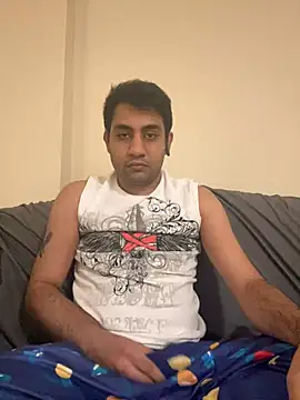 Snapshot of DuryG11 chatting on December 2024 04:45:01 AM DuryG11 online show from December 2024 04:45:01 AM