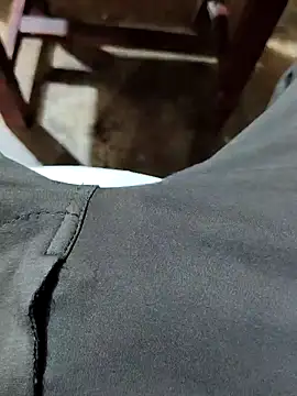 PRIYANHUxh online show from April 2026 05:10:02 AM