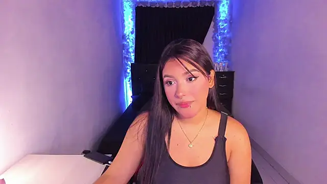 Snapshot of Mariana_Hasper_ chatting on February 2025 09:08:02 PM Mariana Hasper online show from February 2025 09:08:02 PM