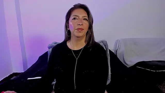 MichelleManson online show from November 2025 10:25:02 AM