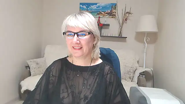 FleurMays online show from February 2025 09:05:01 AM