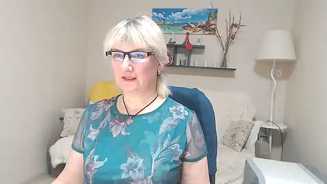 FleurMays online show from March 2025 11:53:01 AM