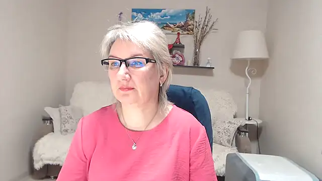 FleurMays online show from March 2026 03:33:01 AM