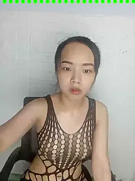 Snapshot of Baby2903 chatting on February 2025 06:29:02 AM Baby2903 online show from February 2025 06:29:02 AM