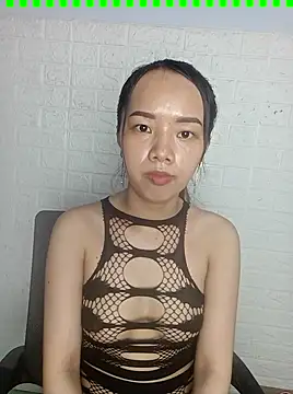 Snapshot of Baby2903 chatting on February 2025 08:33:01 AM Baby2903 online show from February 2025 08:33:01 AM