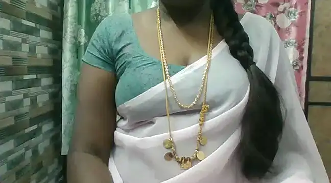 Snapshot of Hot_akshara chatting on December 2024 03:21:02 PM Hot akshara online show from December 2024 03:21:02 PM