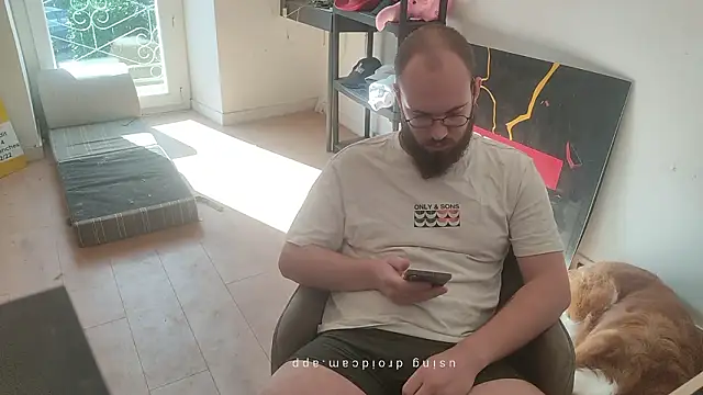 azagoul222 online show from February 2026 01:01:02 PM